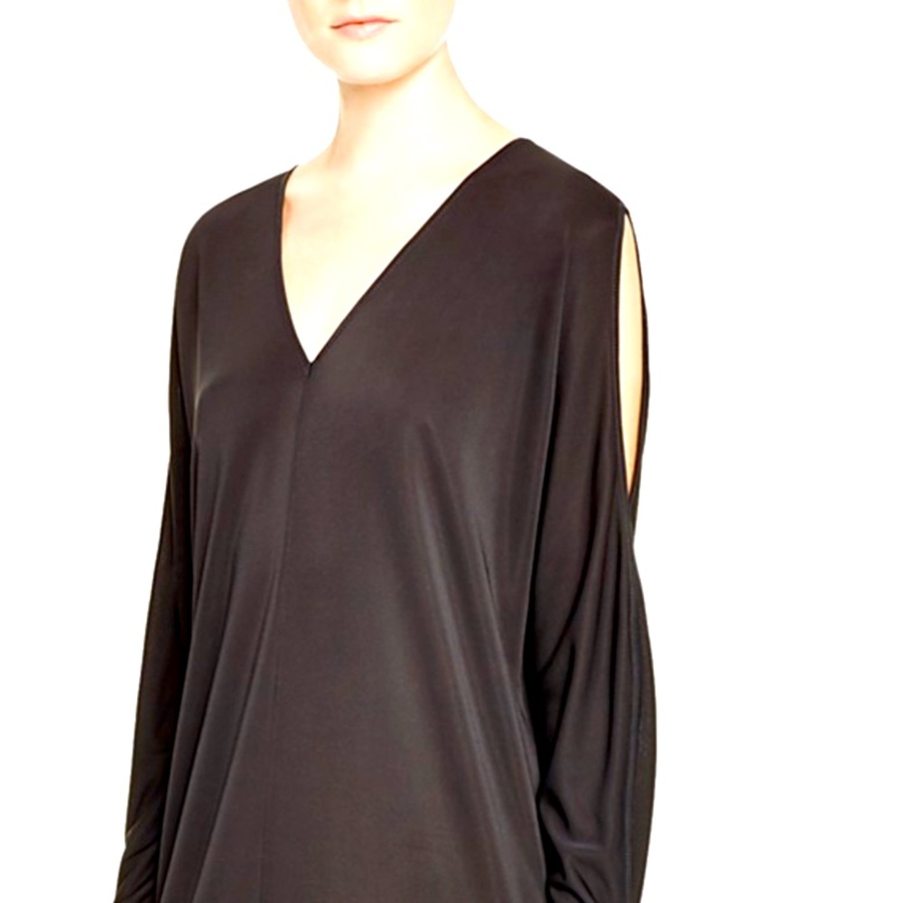 DKNY top